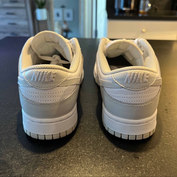 Nike Dunk Low. Photon Dust. Women’s Size 8/ Men’s size 6. Used - Picture 4 of 8